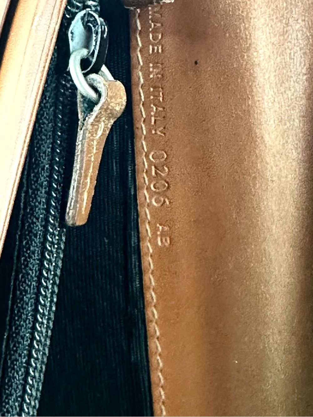 Dunhill Long Leather Wallet in Black & Sable Brown - Picture 8 of 14